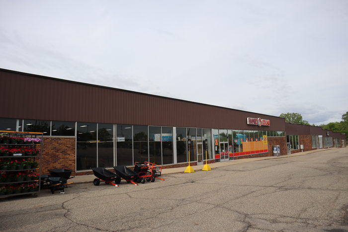 Mason Twin Cinema (Plaza Cinema 1 and 2) - May 22 2022 Photo (newer photo)